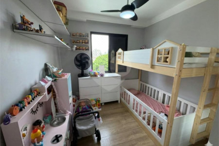 Apartamento à venda com 3 quartos, sendo 1 suíte, em Santo Amaro, São Paulo, SP
