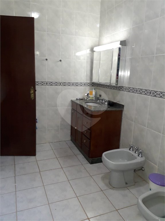 Chácara à venda com 4 quartos, sendo 1 suíte,  em Chácaras Polozzi, Louveira, SP