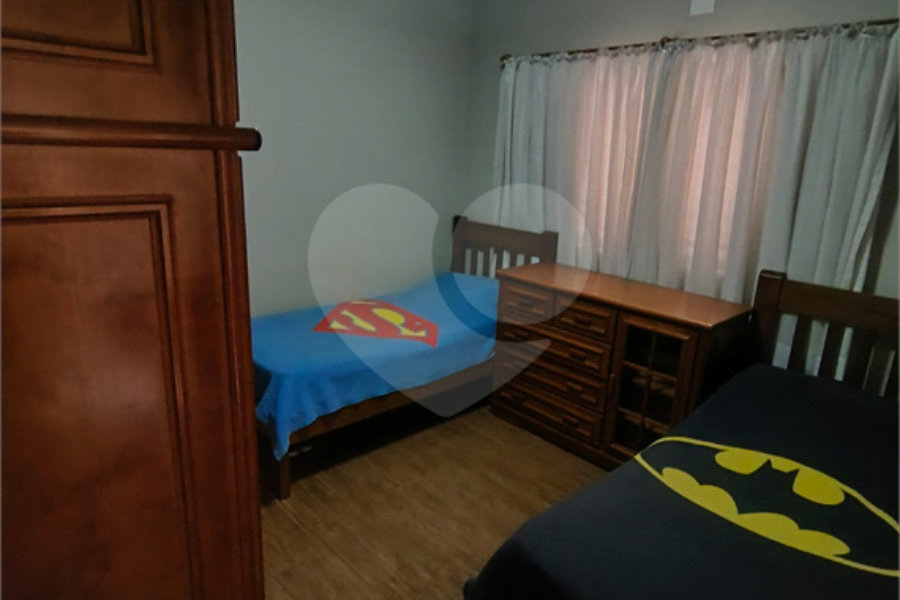 Casa à venda com 3 quartos, sendo 1 suíte,  em Parque Novo Mundo, São Paulo, SP