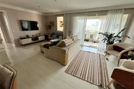 Apartamento à venda com 4 quartos, sendo 3 suítes,  em Lar São Paulo, São Paulo, SP