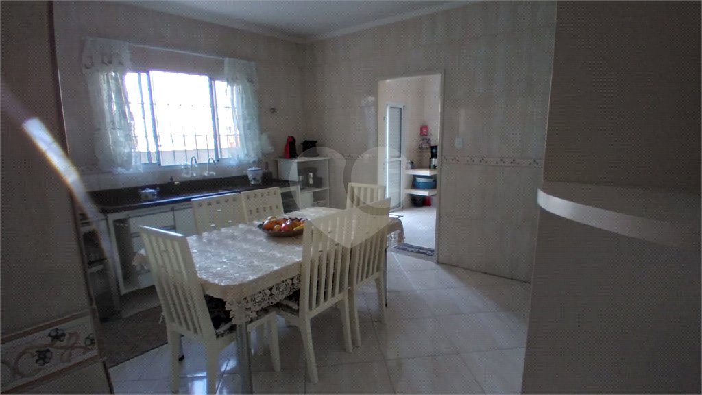 Sobrado à venda com 5 quartos, sendo 1 suíte, em Vila Maria Alta, São Paulo, SP