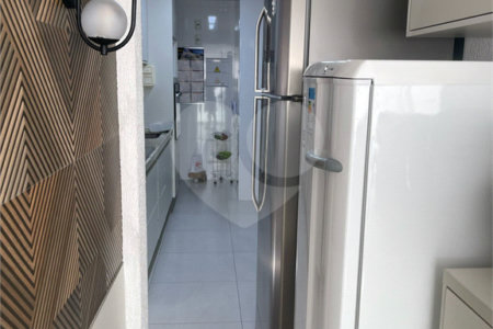 Apartamento à venda com 3 quartos, sendo 1 suíte, em Aclimação, São Paulo, SP
