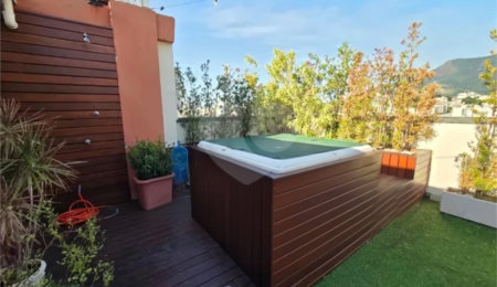 Cobertura à venda com 2 quartos, sendo 1 suíte,  em Andaraí, Rio de Janeiro, RJ