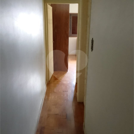 Casa de Vila à venda com 3 quartos, sendo 1 suíte, em Vila Bertioga, São Paulo, SP