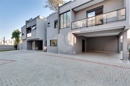 Casa à venda com 4 suítes no condomínio Reserva Robélia, São Paulo - SP