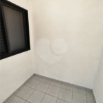Apartamento à venda com 3 quartos, sendo 1 suíte,  em Vila Ester (zona Norte), São Paulo, SP