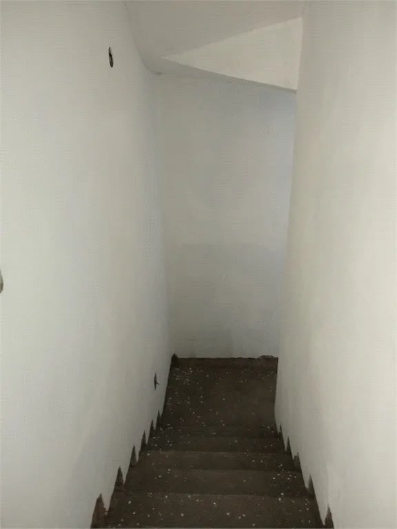 Sobrado à venda com 4 quartos, sendo 3 suítes, em Morumbi, São Paulo, SP
