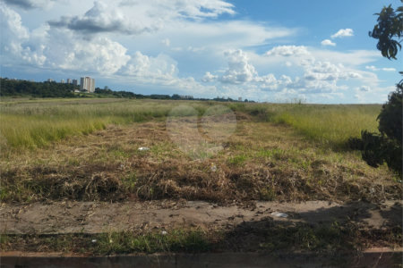 Terreno à venda em Residencial Vista do Horto, Araraquara, SP