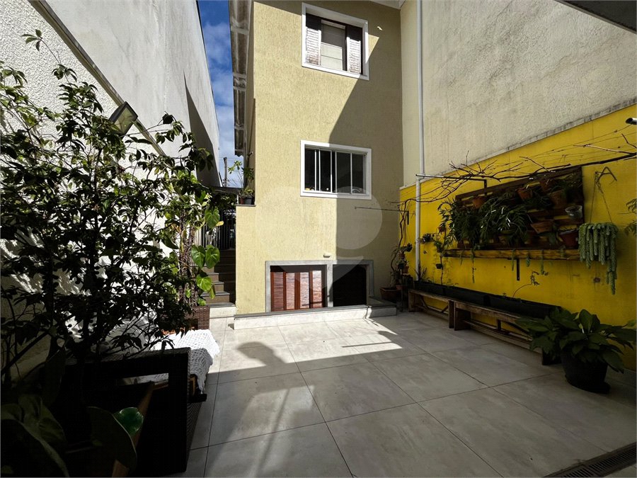 Sobrado à venda com 3 quartos, sendo 1 suíte, em Jaraguá, São Paulo, SP
