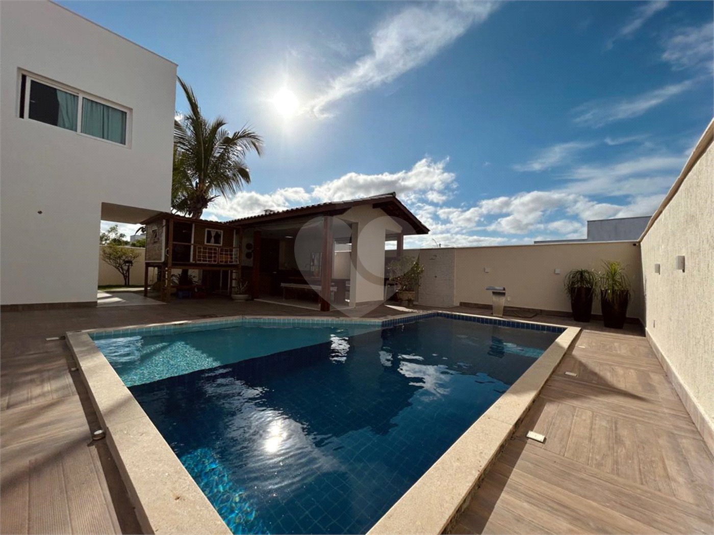 Casa à venda com 5 quartos, sendo 1 suíte, em Orla Norte, Porto Seguro, BA