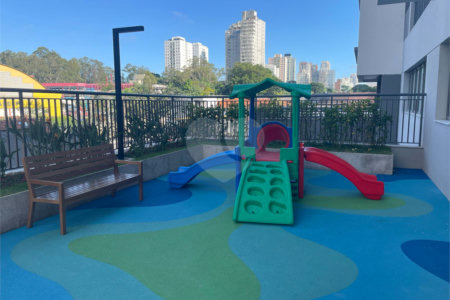Apartamento à venda com 2 quartos, sendo 1 suíte, em Santo Amaro, São Paulo, SP