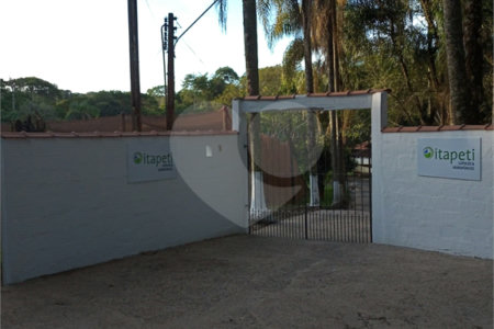 Sítio à venda com 2 quartos em Mogi das Cruzes, SP