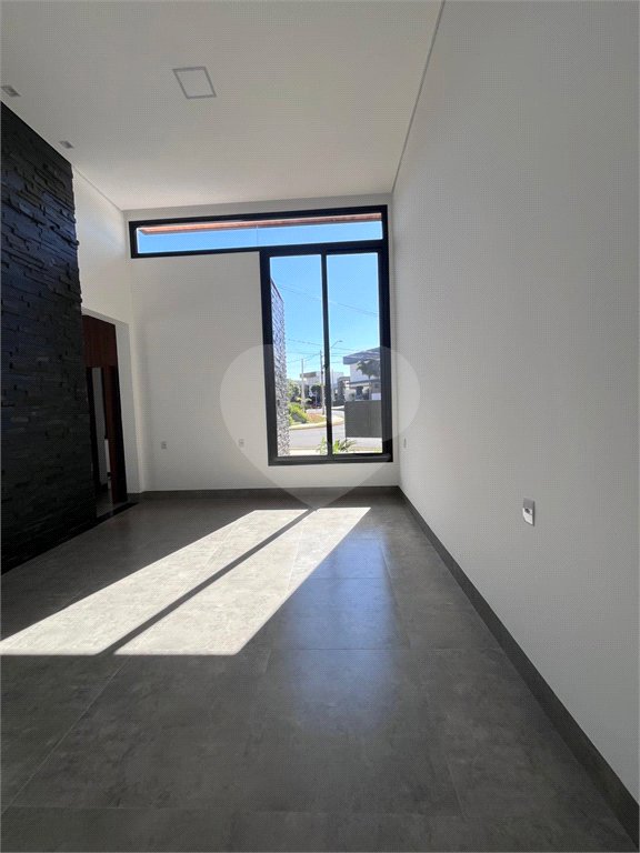Casa à venda com 3 suítes em Residencial Village Damha III, Araraquara, SP