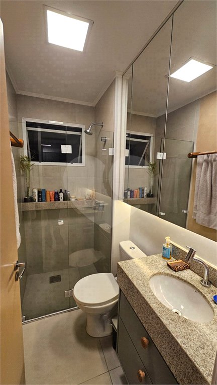 Apartamento à venda ou para alugar com 2 quartos, sendo 1 suíte,  em Vila Oliveira, Mogi das Cruzes, SP