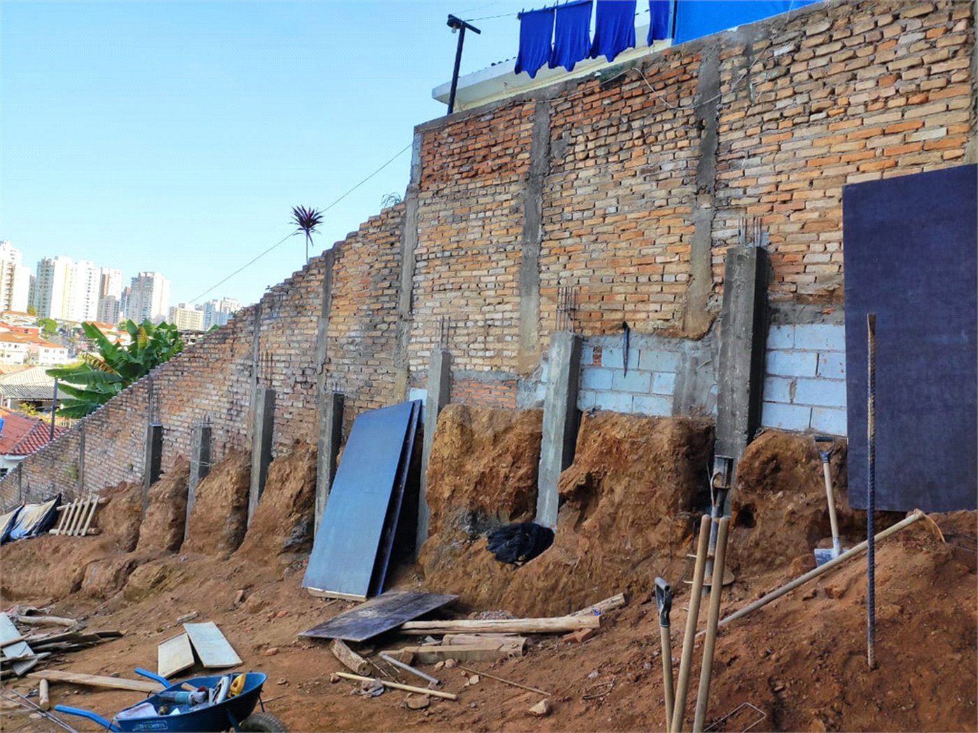 Casa à venda com 2 quartos no condomínio Daniiel Vieira, São Paulo - SP
