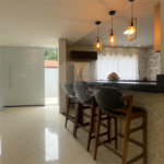 Casa à venda com 3 quartos, sendo 1 suíte,  no condomínio Jardim das Flores, Sorocaba - SP