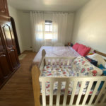 Casa à venda com 5 quartos, sendo 4 suítes, no condomínio Vilarejo Estoril, Mairiporã - SP