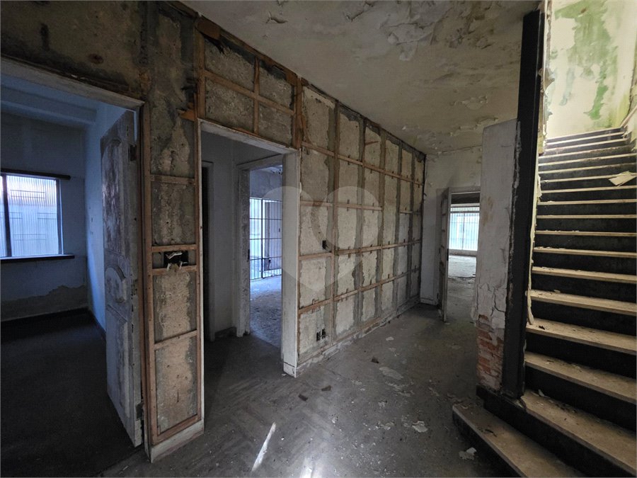 Casa à venda com 4 quartos, sendo 1 suíte, em Indianópolis, São Paulo, SP