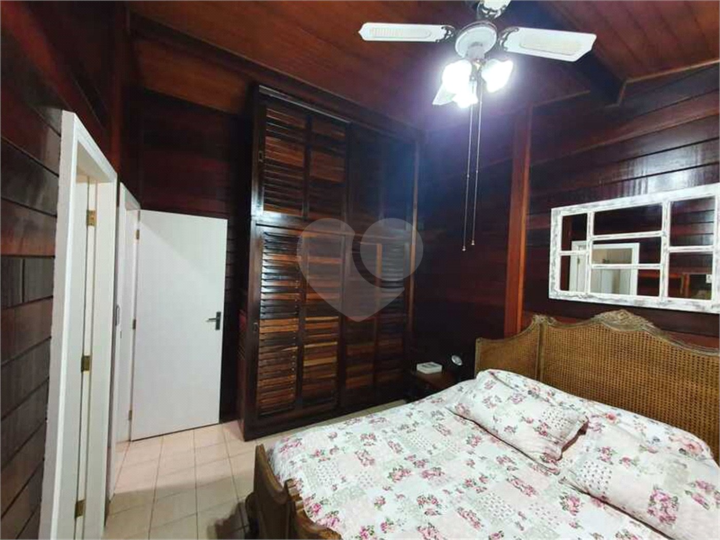 Chácara à venda com 3 quartos, sendo 1 suíte,  em Lago Azul, Araçoiaba da Serra, SP
