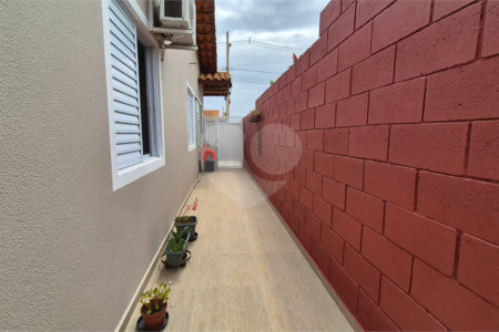Casa à venda com 2 quartos no condomínio Residencial Estoril, Sorocaba - SP