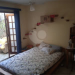 Casa à venda com 8 quartos, sendo 3 suítes, em Jardim Terceiro Centenário, Atibaia, SP