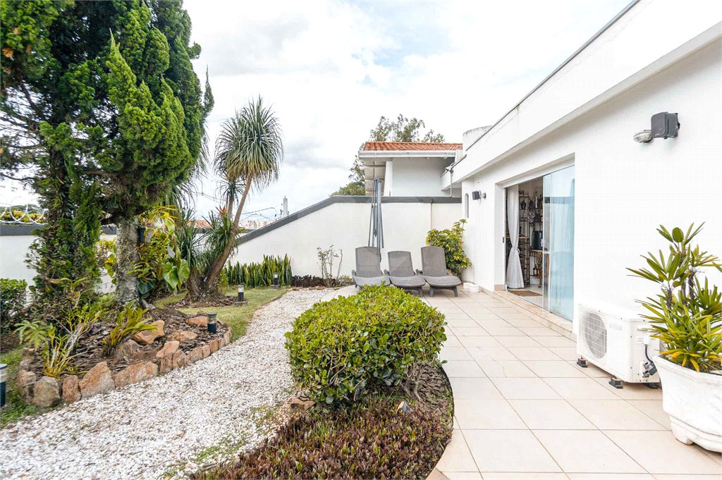 Casa Térrea à venda com 3 quartos, sendo 1 suíte, em Vila Inah, São Paulo, SP