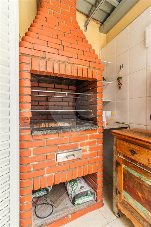 Casa à venda com 3 quartos, sendo 1 suíte, no condomínio Villaggio Di Firenze, São Paulo - SP