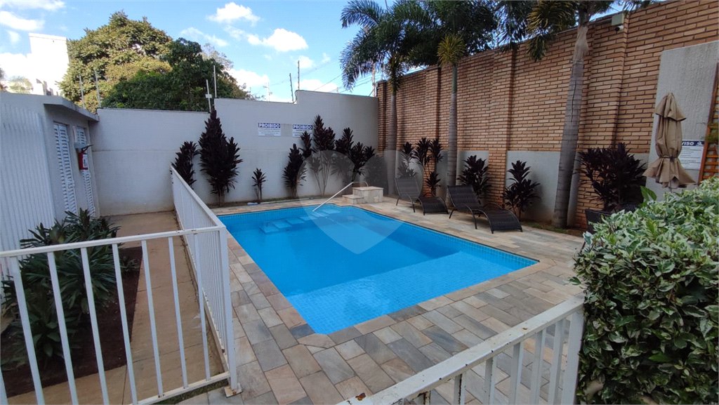 Apartamento à venda com 2 quartos em Recreio São Judas Tadeu, São Carlos - SP