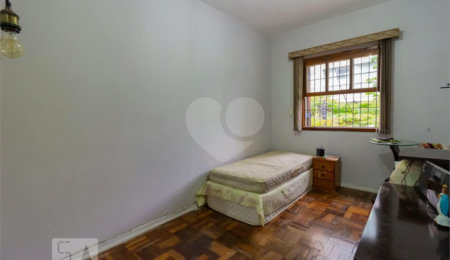 Sobrado à venda com 3 quartos em Campo Belo, São Paulo, SP