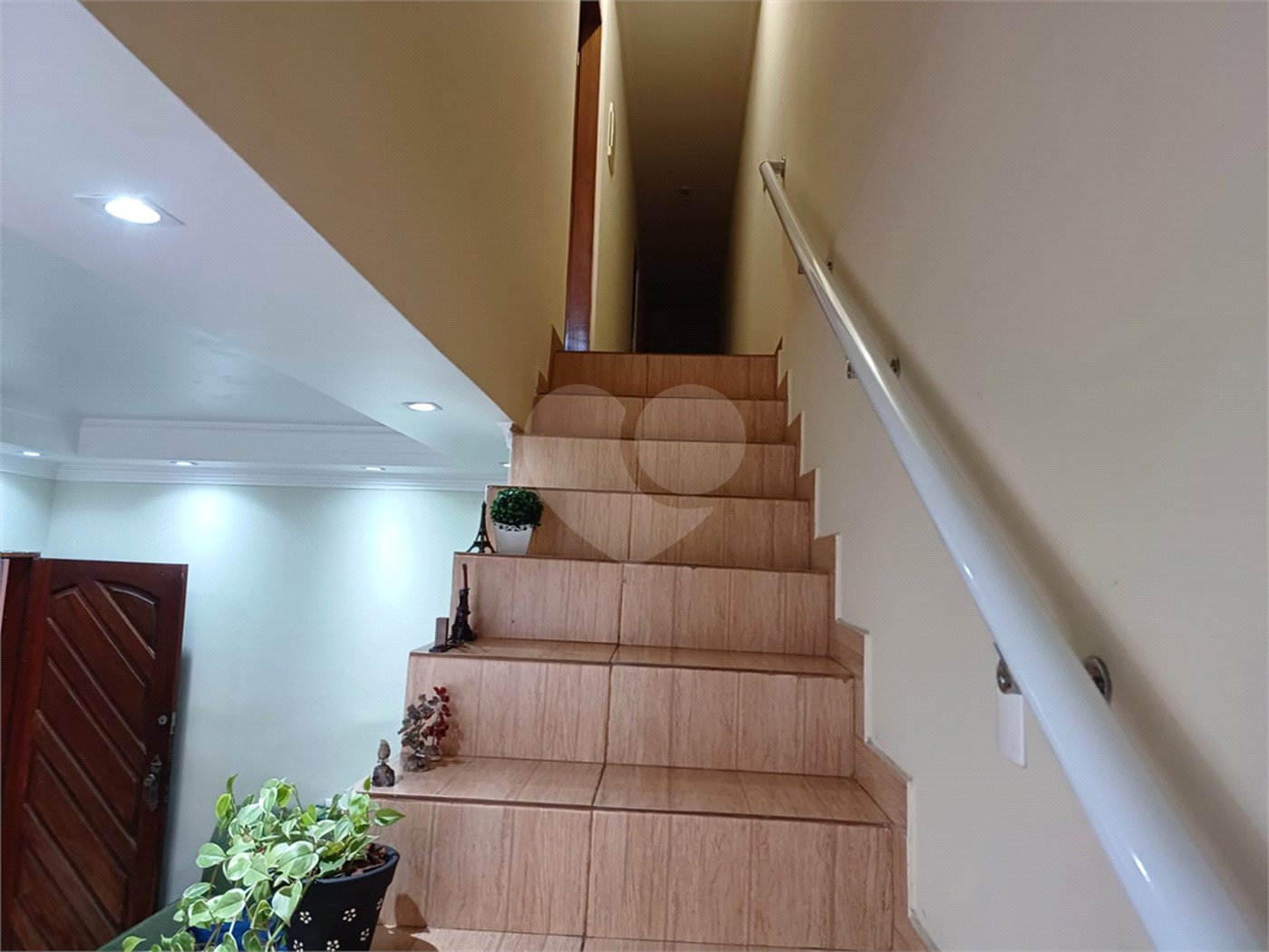 Sobrado à venda com 4 quartos, sendo 1 suíte, em Jardim Recanto Verde, São Paulo, SP