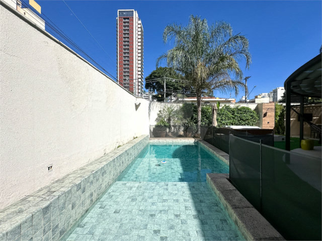 Casa à venda com 4 suítes no condomínio Quadra Real Campo Belo, São Paulo - SP