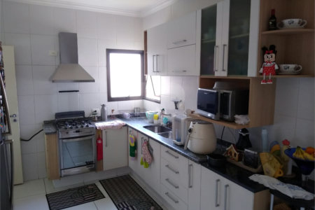 Apartamento à venda com 3 quartos, sendo 1 suíte,  em Vila Vitória, Mogi das Cruzes, SP