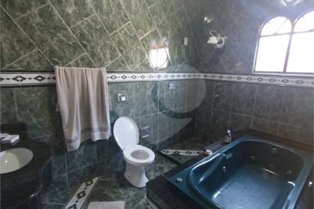 Casa à venda com 5 quartos, sendo 2 suítes, em Campo Grande, Rio de Janeiro, RJ