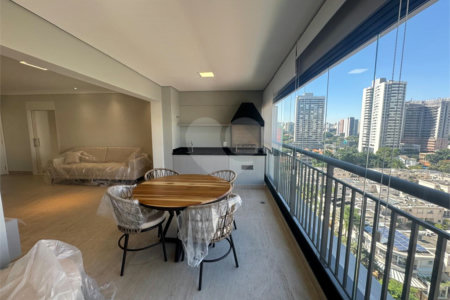 Apartamento à venda com 3 suítes em Brooklin Paulista, São Paulo, SP