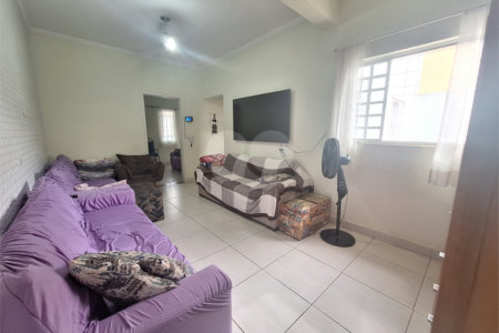 Casa à venda com 4 quartos, sendo 1 suíte,  em João Xxiii, Vinhedo, SP
