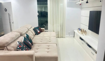 Casa à venda com 3 suítes em CUPECÊ, São Paulo, SP