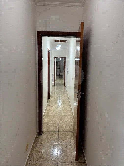 Sobrado à venda ou para alugar com 3 suítes em Vila Sônia, São Paulo, SP