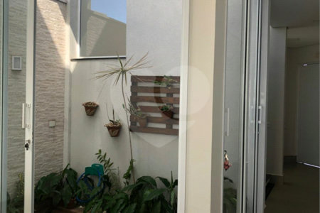 Casa à venda com 3 quartos, sendo 1 suíte,  no condomínio Costa das Areias, Salto - SP
