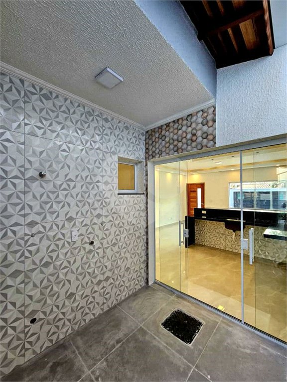 Casa à venda com 2 quartos, sendo 1 suíte, em Jardim Cambuci, Mogi das Cruzes, SP