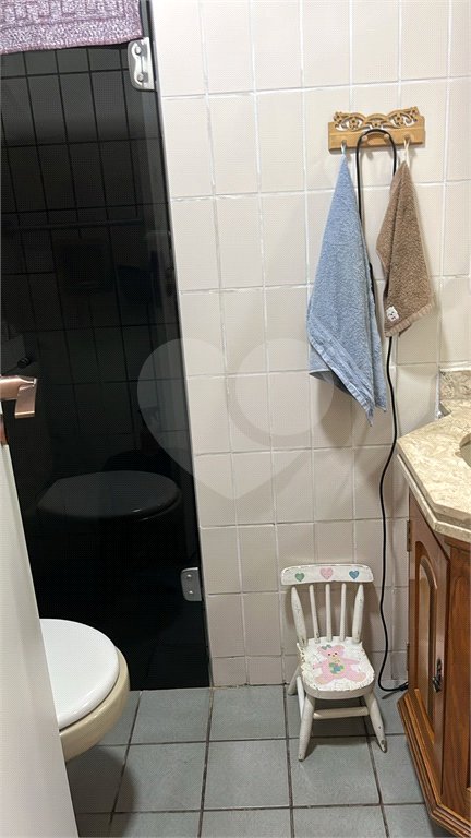 Apartamento à venda com 3 quartos, sendo 1 suíte,  em Jardim das Acácias, São Paulo, SP
