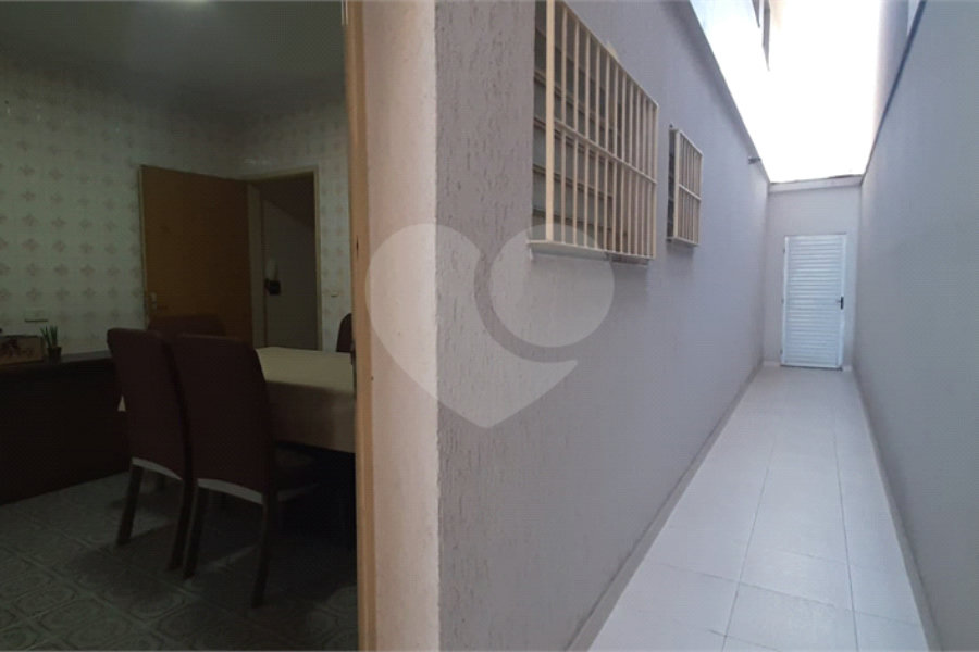 Sobrado à venda com 3 quartos, sendo 1 suíte, em Tremembé, São Paulo, SP