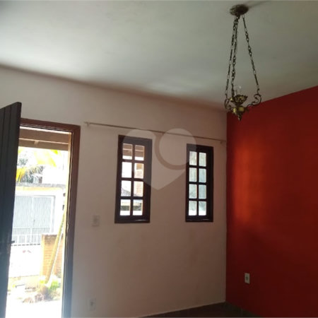 Casa Térrea à venda com 2 quartos no Centro, Bom Jesus dos Perdões, SP