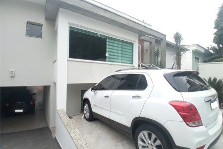 Casa Térrea à venda com 3 quartos, sendo 2 suítes, em Água Fria, São Paulo, SP