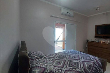 Casa à venda com 5 quartos, sendo 1 suíte, em Jardim Shangri-lá, Atibaia, SP