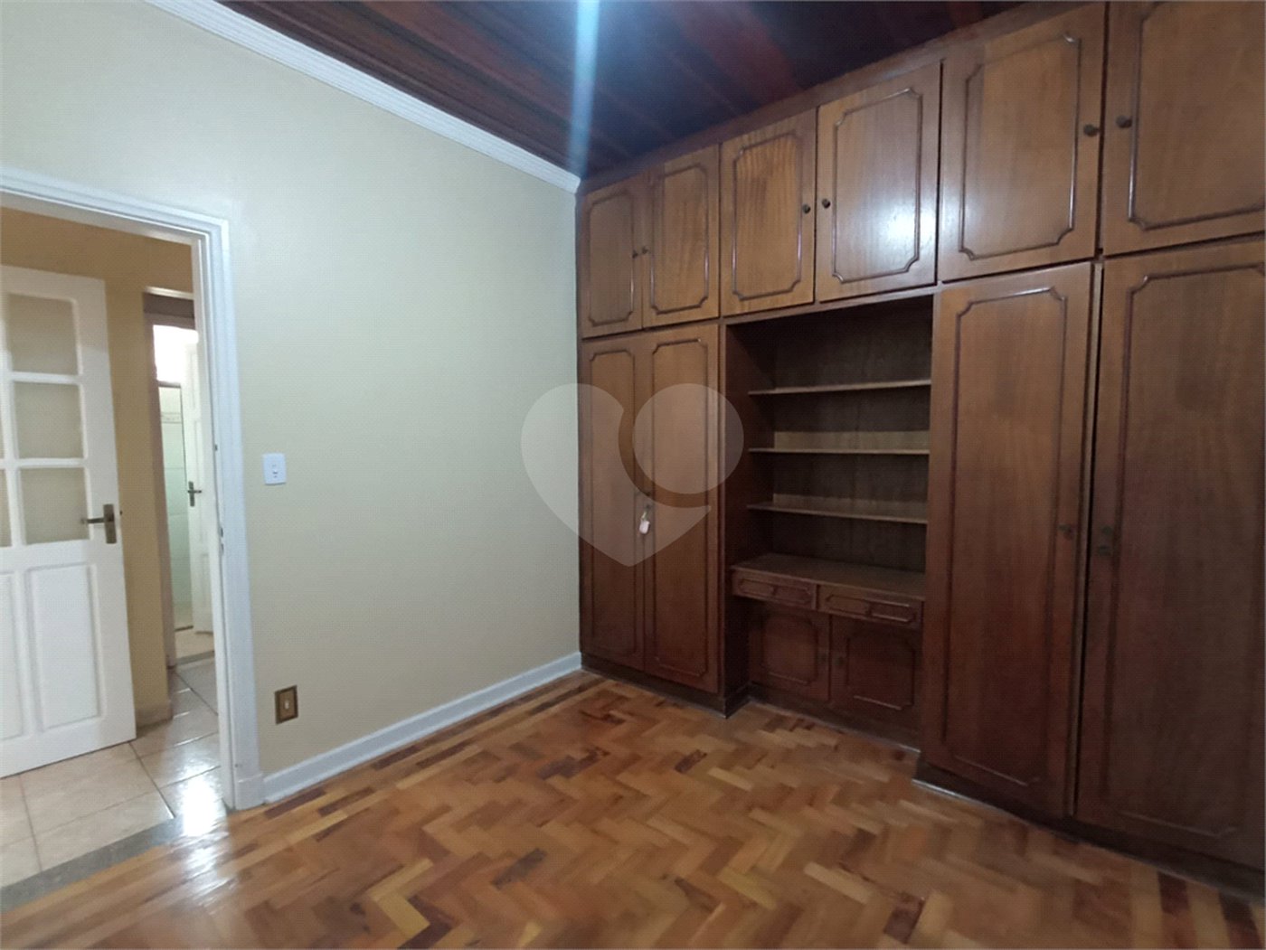 Casa à venda com 3 quartos, sendo 2 suítes,  no Centro, Itapetininga, SP
