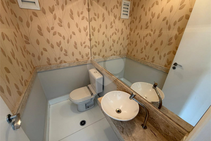 Apartamento à venda com 3 suítes em Santana, São Paulo, SP