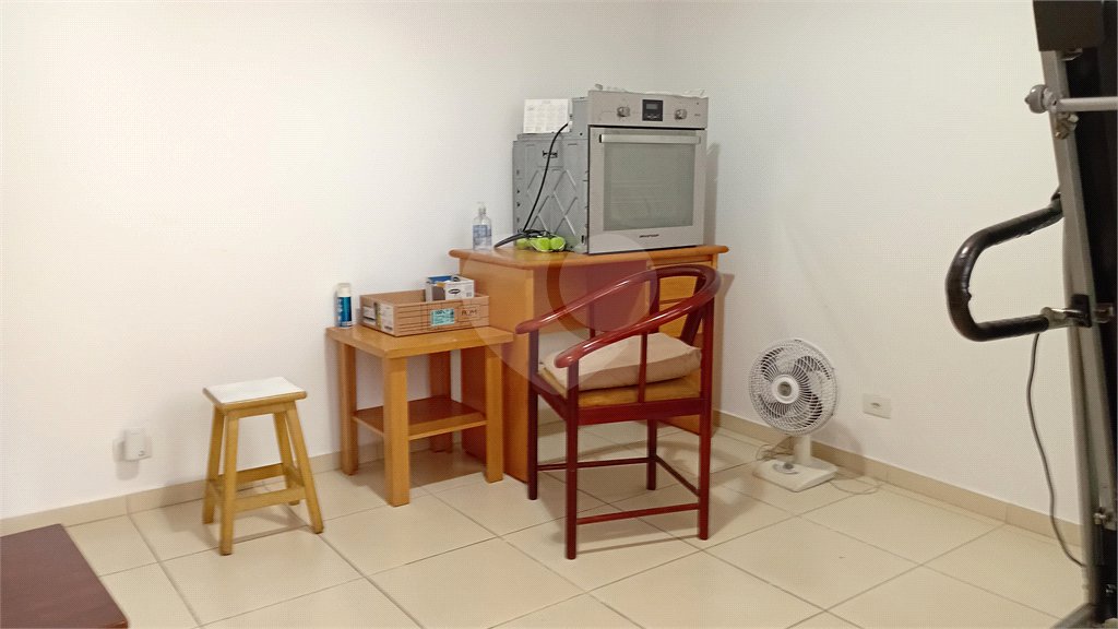 Sobrado à venda com 4 quartos, sendo 2 suítes,  em Vila Gilda, Santo André, SP