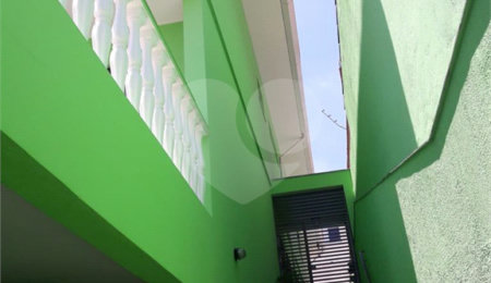 Sobrado à venda com 3 quartos, sendo 1 suíte,  em Vila Santa Terezinha (zona Norte), São Paulo, SP