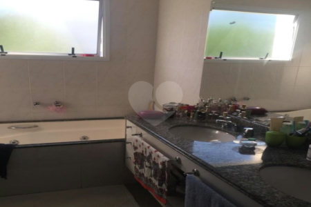 Apartamento à venda com 5 quartos, sendo 3 suítes, em Umuarama, Osasco, SP