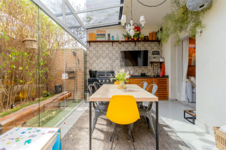 Apartamento à venda com 2 quartos, sendo 1 suíte,  em Vila Andrade, São Paulo, SP